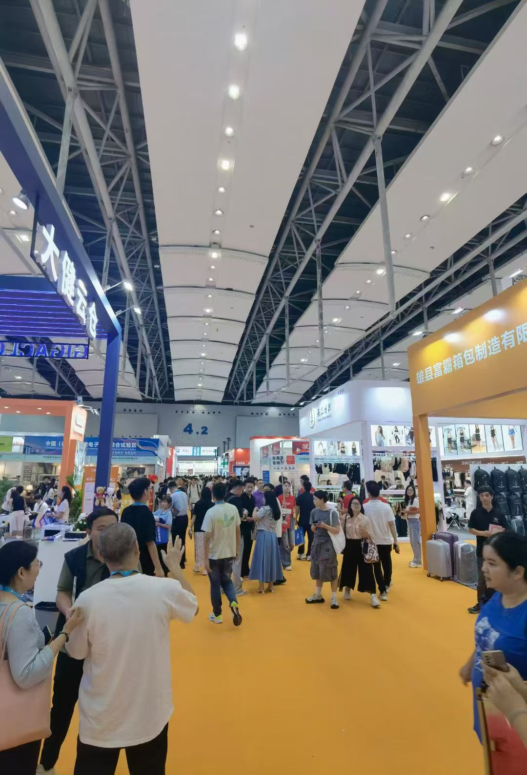 Фабрика автомобилей, компания, производитель, сделанный в Китае, хвостовой свет, рабочее свет, боковой свет, световой грузовик