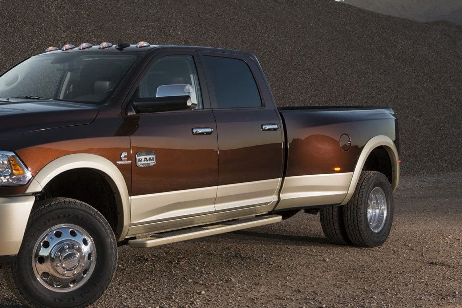 Светодиодные лампы для грузовых автомобилей, водонепроницаемые светодиодные рабочие фары, квадратные водонепроницаемые светодиодные рабочие фары, светодиодные лампы для салона автомобиля синего цвета, 3/4-дюймовые светодиодные боковые габаритные огни Завод, компания, производитель автомобильных фонарей, сделано в Китае, задний фонарь, рабочий свет, боковой свет, свет для грузовиков