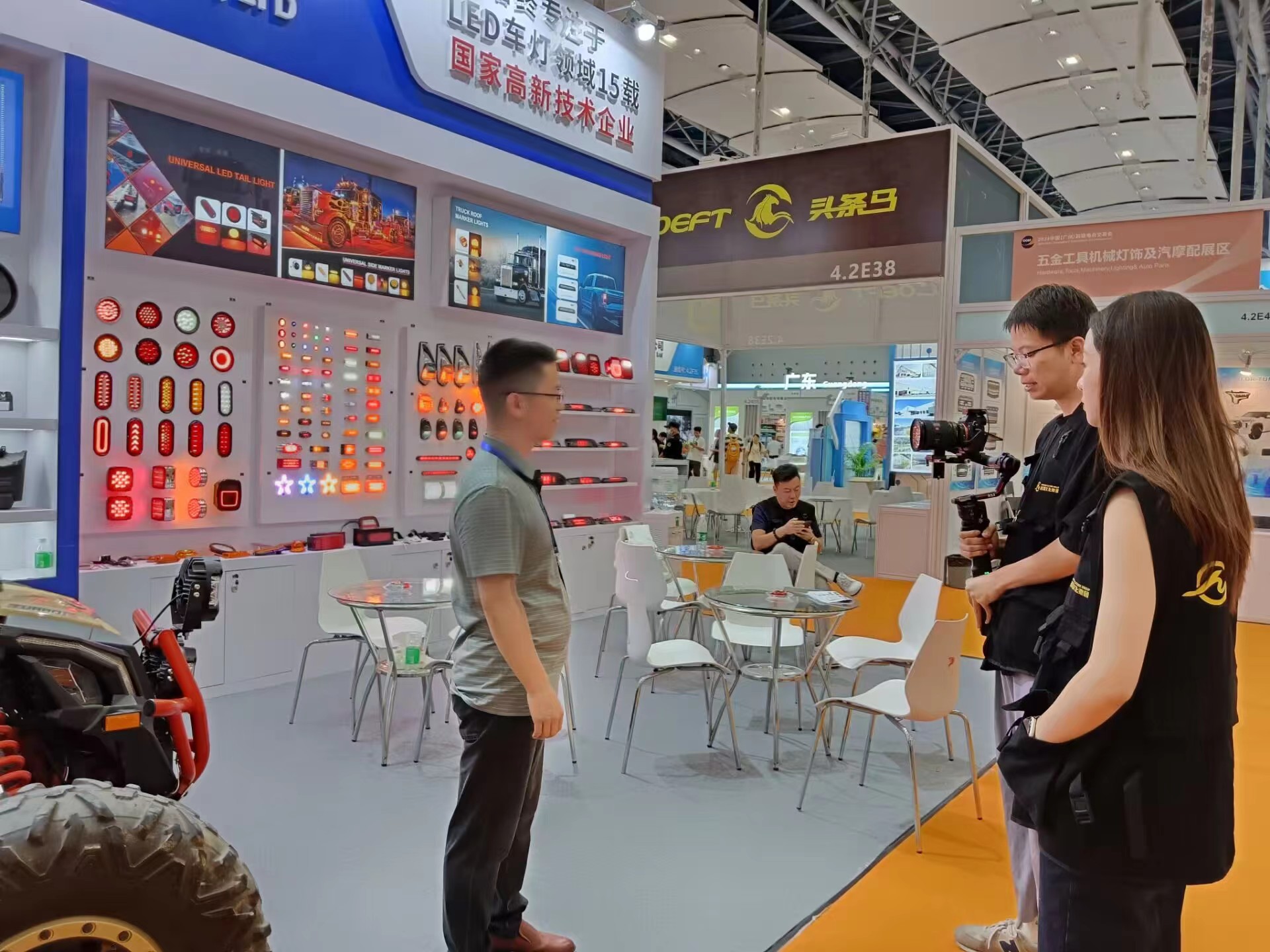 Поперечная пограничная электронная коммерция автомобиль световой фабрики (3)