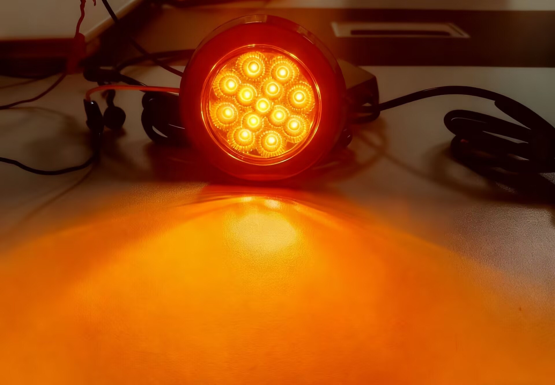 Светодиодный боковой габаритный фонарь 12 В, водонепроницаемый светодиодный боковой габаритный фонарь, водонепроницаемый светодиодный боковой габаритный фонарь, водонепроницаемый 2,5-дюймовый светодиодный боковой габаритный фонарь, светодиодный боковой габаритный фонарь 12 В постоянного тока для автомобиля